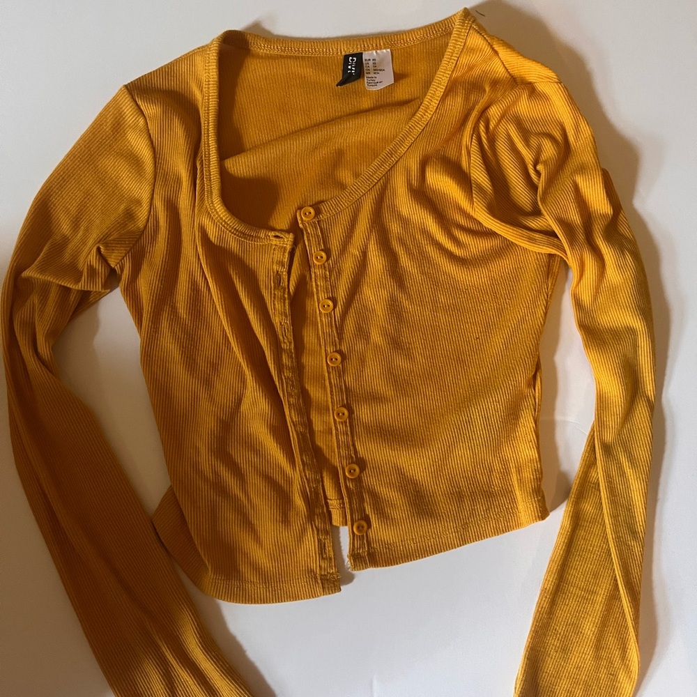 Divided Ribbed Mustard Yellow Button-Front Long Sleeve Top